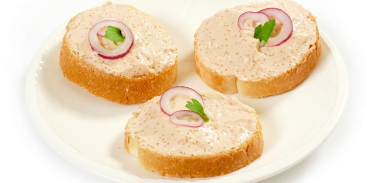 Salata de icre contaminata cu Listeria retrasa dintr un mare lant de supermarketuri Imagine cu