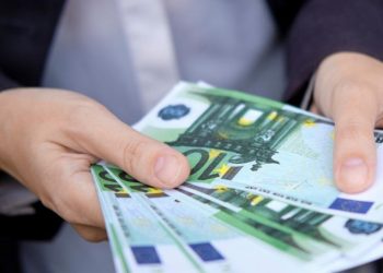 Transparenta Internationala Romania este perceputa ca fiind una dintre cele mai corupte tari din UE Numi