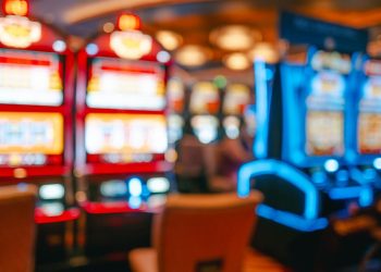 Un alt primar declara interzicerea salilor de jocuri de noroc Fac asta pentru familii si