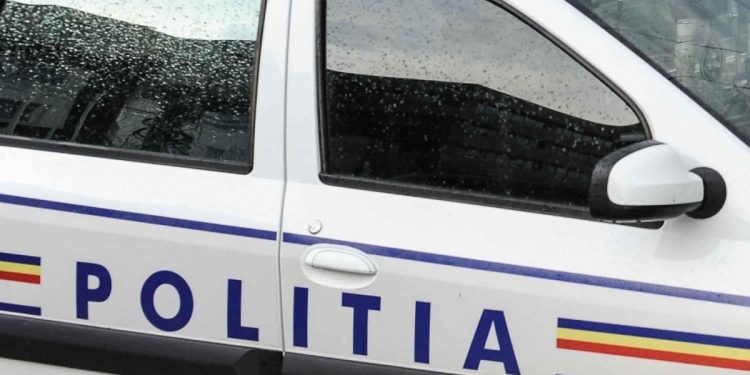 Un barbat de 31 de ani a murit in Vrancea dupa ce a fost impuscat acidental cu arma pe care intentiona sa