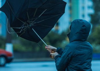 cod galben de vant in judetul mures viteza vantului va atinge 80 km h lista localitatilor afectate