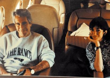 ghislaine maxwell solicta gratiere din partea lui donald trump pentru a putea raspunde intrebarilor in fata congresului sua