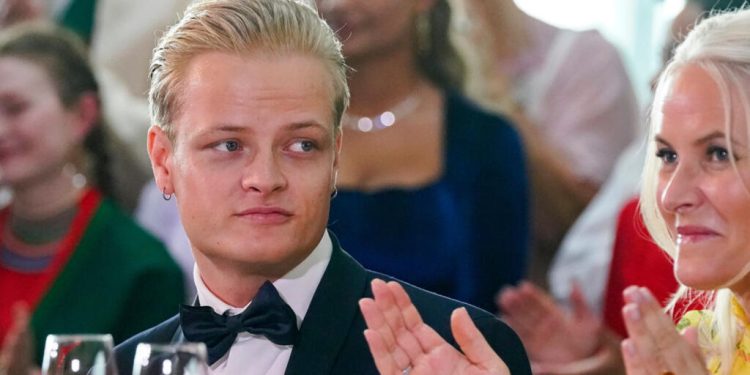 scandal la curtea regala a norvegiei acuzatii dosare si intrebari referitoare la viitor