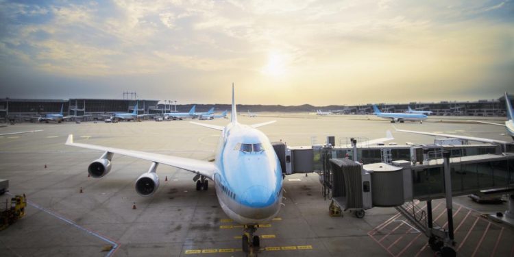 28 de zboruri au fost anulate vineri din cauza conflictului din Iran Lista zborurilor impactate