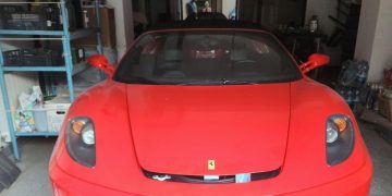 ANAF a scos la vanzare un Ferrari F430 Spider Pretul cerut pentru automobilul din 2006 cu putini