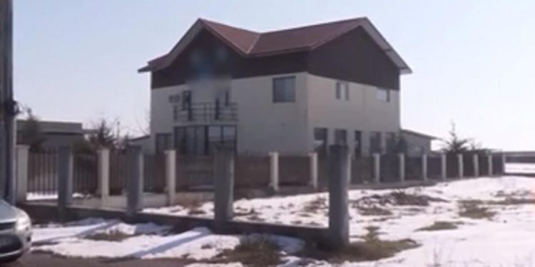 Acuzații grave la un cămin de bătrâni din Ilfov: "Aici e inuman". O femeie a ajuns la spital... 1 Acuzaii grave la un cmin de btrni din Ilfov Aici e inuman O femeie a ajuns la spital