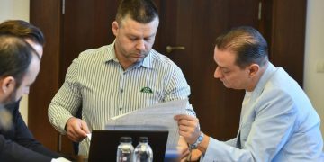 Ciucu dupa ce el si Baluta au impartit responsabilitatile pentru lucrarile de la Piata Unirii Se