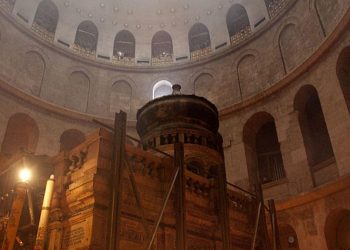 Cum va fi adusa Lumina Sfanta de la Ierusalim in Romania de Paste in contextul razboiului cu Iranul