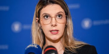 De acum inainte vor fi plantati cu prioritate arbori rezistenti la caldura si seceta Diana Buzoianu