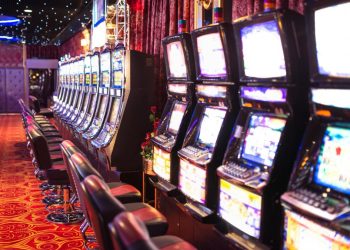 La Zarnesti au fost interzise jocurile de noroc Siguranta si bunastarea comunitatii sunt