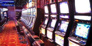 La Zarnesti au fost interzise jocurile de noroc Siguranta si bunastarea comunitatii sunt