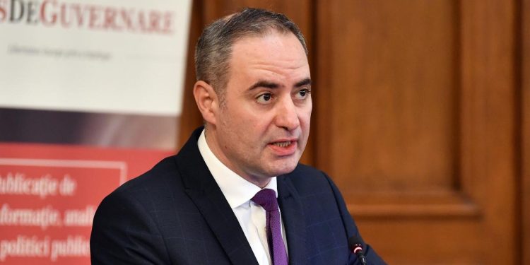 Ministrul Finantelor Alexandru Nazare a fost implicat intr un accident rutier in Bucuresti