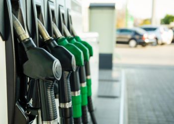 Nu o plafonare generala a preturilor la benzinarii ci o protectie corespunzatoare un expert sugereaza 10 masuri