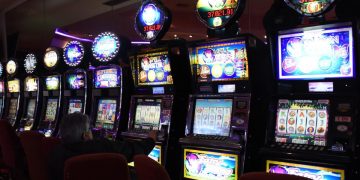 Orasul din Romania cu mai mult de 300 de sali de jocuri Profitul anual depaseste