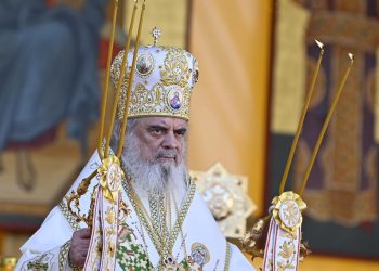 Patriarhul Daniel cere ajutor financiar credinciosilor pentru pictarea Catedralei Nationale O mostra de respect