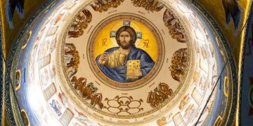 Sase sarbatori cu cruce rosie in aprilie 2026 Calendar ortodox detaliat