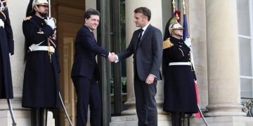 Sondaj INSCOP O majoritate covarsitoare se opune armelor nucleare in Romania Ce pareri au romanii despre