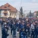 Sute de mineri protesteaza la sediul Complexului Energetic Oltenia din Targu Jiu 1500 de angajati