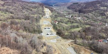 Autostrada ce strabate Carpatii Se pregateste forarea Tunelului Poiana cu echipamentul TBM Progres