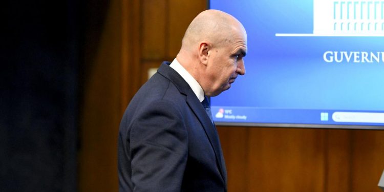 Bolojan anunta doua proiecte destinate sa faciliteze accesarea fondurilor europene este cea mai