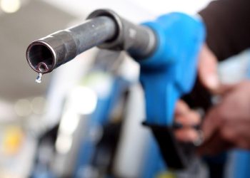 Cat cost motorina i benzina luni 6 aprilie De mari preul motorinei se va reduce cu 36 de