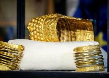 Cum va fi efectuata repatrierea coifului de la Cotofenesti si a bratarilor dacice Tezaurul va fi expus