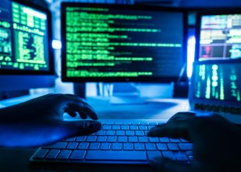 Hackerii rusi au spart 67 de adrese de email ale MApN inclusiv pe cea a Sefului Statului Major al