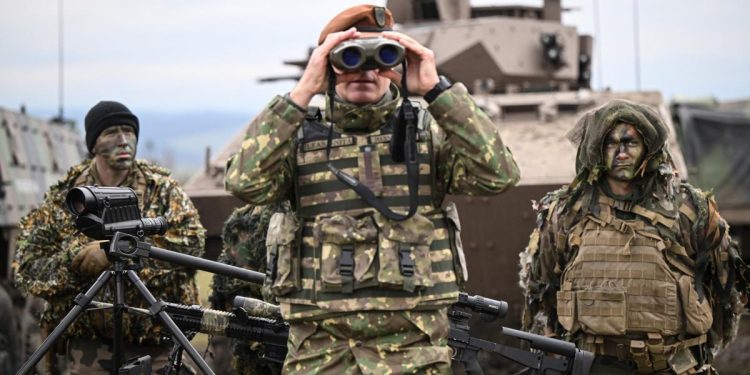 Miruta acuza producatorii de munitie ca au majorat cu 30 preurile initiale pentru proiecte