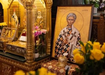Moastele Sfantului Lazar au fost depuse la Catedrala Patriarhala