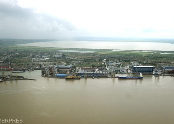 Primul portavion pentru drone construit in Europa a fost lansat la apa la Santierul Naval Damen din Galati