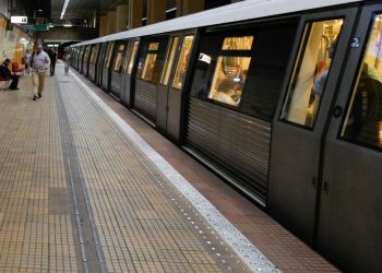Scumpirea de la metrou anulata Se cere demiterea conducerii Metrorex Miruta Si au triplat