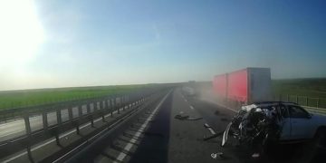 accident grav pe a1 doi soti au fost ucisi de un tir care a lovit o masina pe banda de