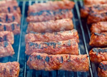 cum poti organiza un gratar in curte fara riscul de a fi amendat de paste 2026 cei care nu respecta