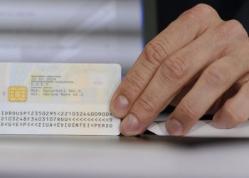 schimbare importanta in procesul de obtinere a cartilor de identitate certificatul de nastere nu va mai fi solicitat