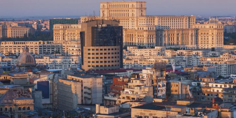 sondaj curs trei din patru bucuresteni cred ca romania merge intr o directie gresita