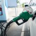 Cat costa motorina si benzina duminica 3 mai Preturile carburanilor au crescut din nou la statiile de alimentare