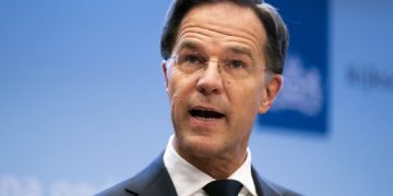 MAE anunta ca Romania a informat aliatii si secretarul general al NATO despre incidentul cu drona de la Galati