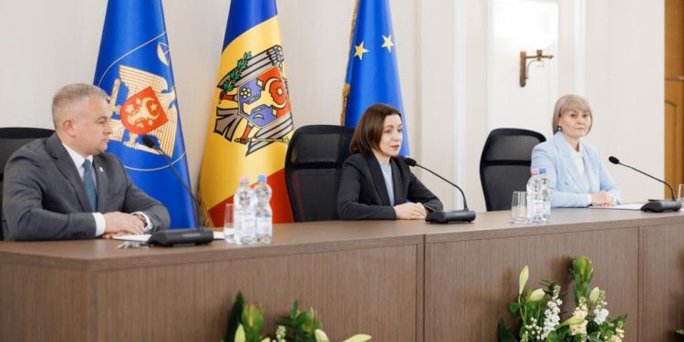 Maia Sandu a semnat decretul de numire a noului procuror general inchizand astfel un ciclu de patru ani de interimate la conducerea Procuraturii din Republica Moldova