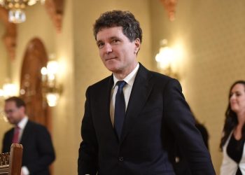 Nicuser Dan calatoreste in Armenia Va co prezida discutii despre democratie si amenintarile hibrid