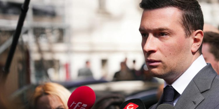 Parchetul European investigheaza o posibila frauda legata de partidul de extrema dreapta Reuniunea Nationala