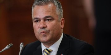 Bolojan si Vestea confruntare dupa numirea controversata a prim vicepresedintelui liberal in functia de premier