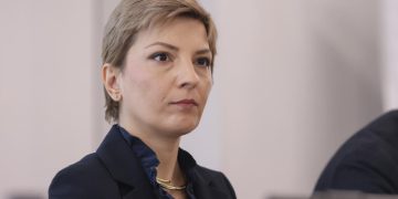 Elena Calistru Funky Citizens raspunde CSM Toate actiunile organizatiei noastre au fost realizate in conformitate cu Constiutia si legea
