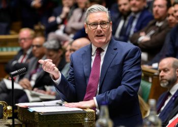 Starmer il acuza pe Musk de contributia la divizarea societatii dupa uciderea unui tanar