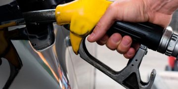 Cat cheltuim pe benzina si motorina la pompa miercuri 1 iulie Limitarea marjei de profit si