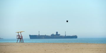 Peste 600000 de persoane au participat la festivalul Beach Please din statiunea Costinesti