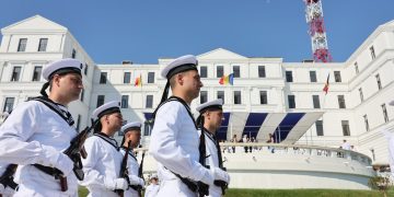 Prima nava moderna de razboi achizitionata in aproape 35 de ani soseste in portul militar Constanta