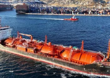 petrolier sub pavilion liberian colizionat langa sfantul gheorghe trei persoane ranite nicusor dan