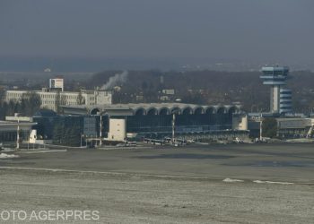 Aeroporturile Otopeni si Baneasa ar putea fi dotate in curand cu sisteme impotriva dronelor