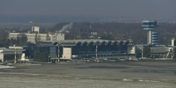 Aeroporturile Otopeni si Baneasa ar putea fi dotate in curand cu sisteme impotriva dronelor