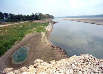 Hidrologii prevad o ushoara crestere a debitului Dunariei in zilele urmatoare